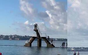 Piscine saut de l'ange